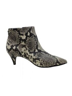 Sam Edelman Kinzey Bootie- Snakeskin print Size 7